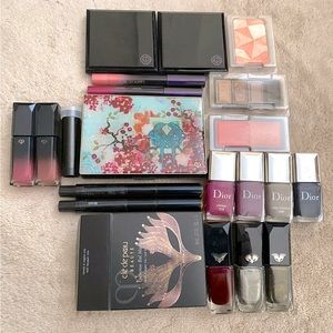 cle de peau beauty bundle